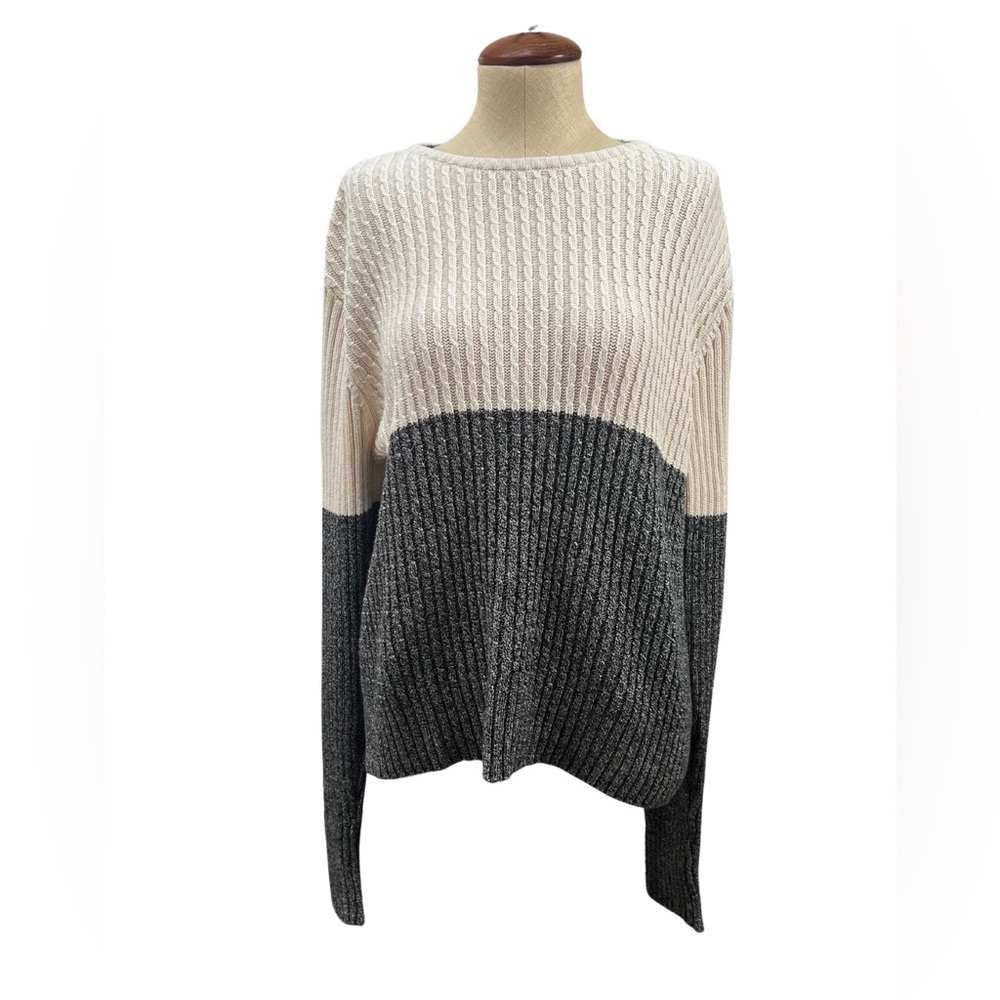 Liz Claiborne Long Sleeve Knit Sweater